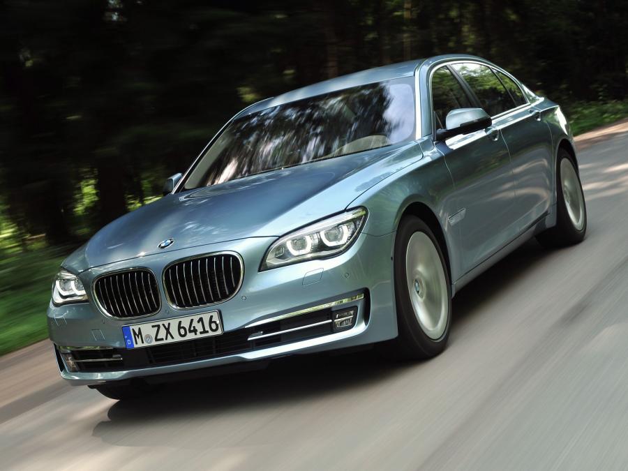  BMW ActiveHybrid 7 2012 года  (фото 1 из 16)
